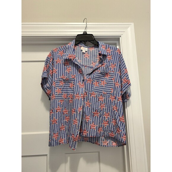 Lularoe Amy Women’s Button Up Shirt Size Small USA Patriotic Military Stars - Picture 1 of 6